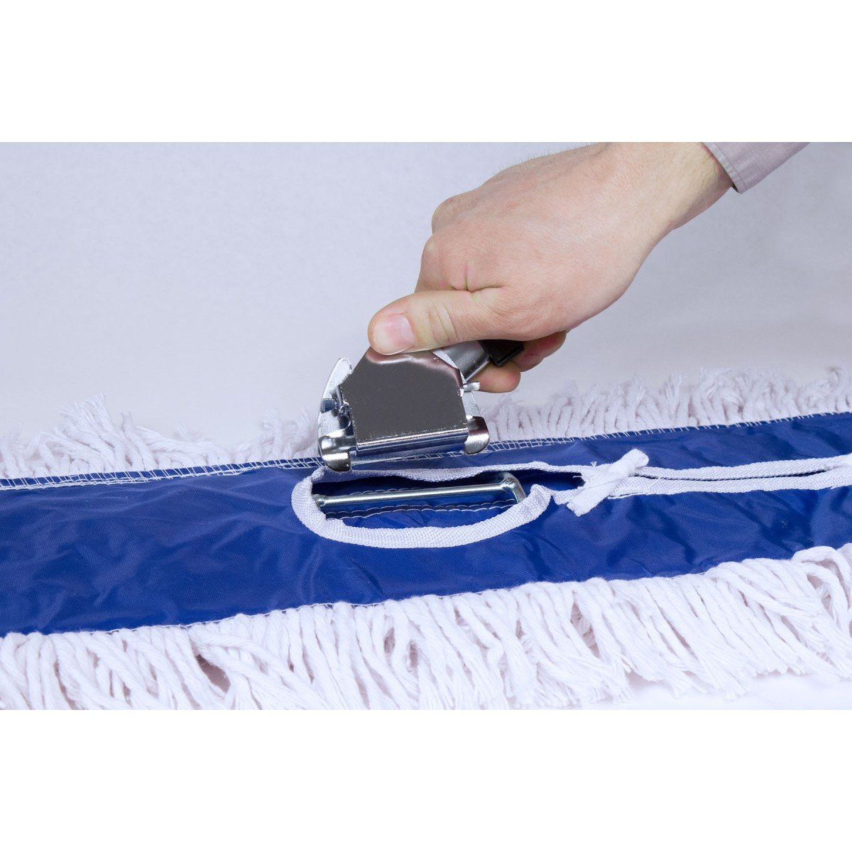 Dust Mop for Dry Floors - with 60'' Handle - 24" (61 cm) - White